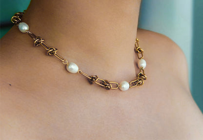 Soleil Necklace