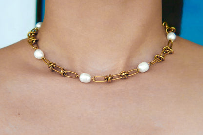 Soleil Necklace