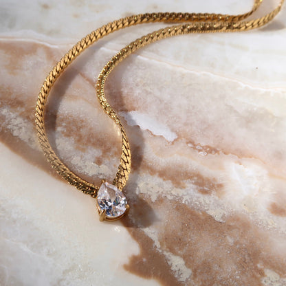 Luminé Necklace