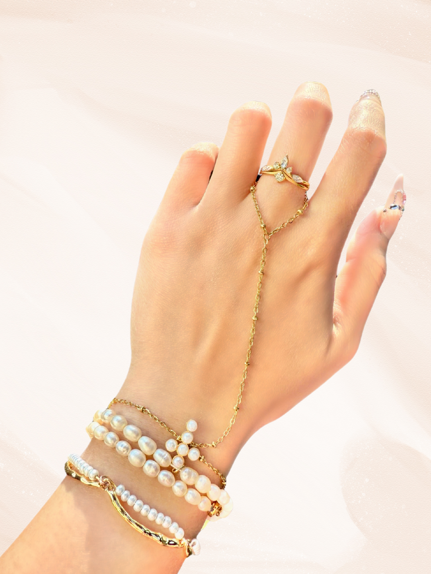 Yara Hand Chain